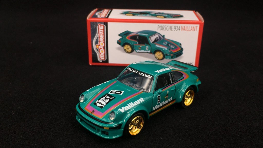 Porsche 934 N 9 Vaillant Green 1 57 Majorette Selection Rs