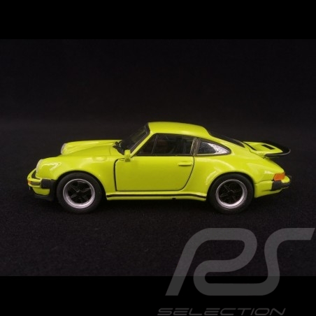 Porsche 911 Turbo 3.0 1975 light green﻿ pull back toy Welly