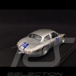Porsche 991 Carrera 4S Martini rouge 1/43 Spark MAP02020315