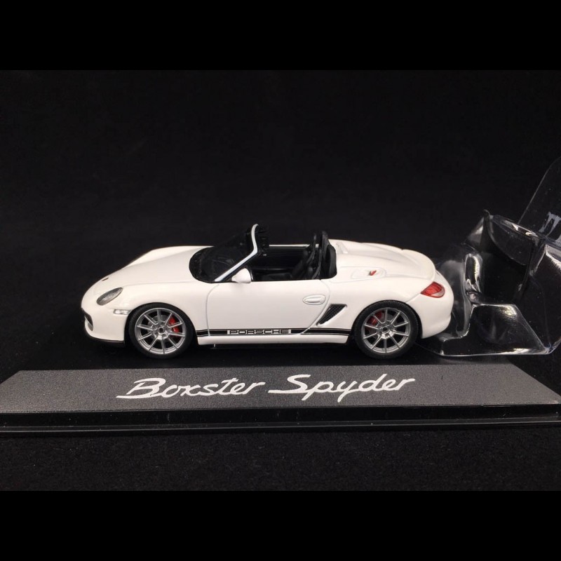 Porsche Boxster Spyder 2010 white 1/43 Minichamps WAP0201010A