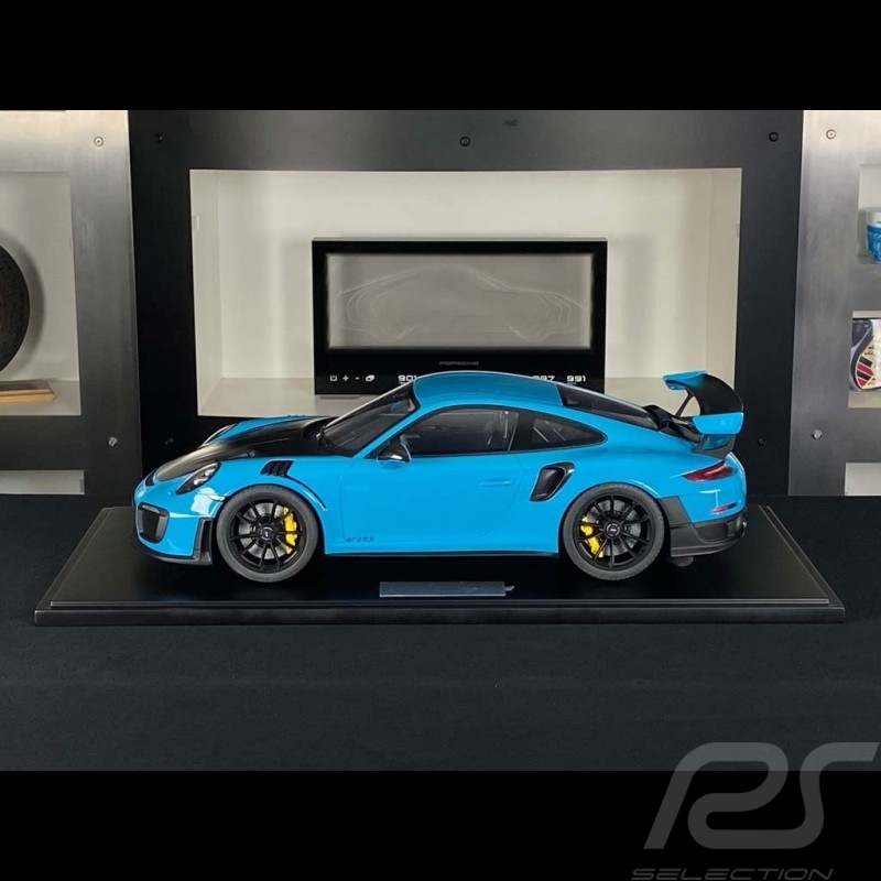 Porsche 911 GT2 RS type 991.2 2018 Miamiblau 1/8 Minichamps 800620002