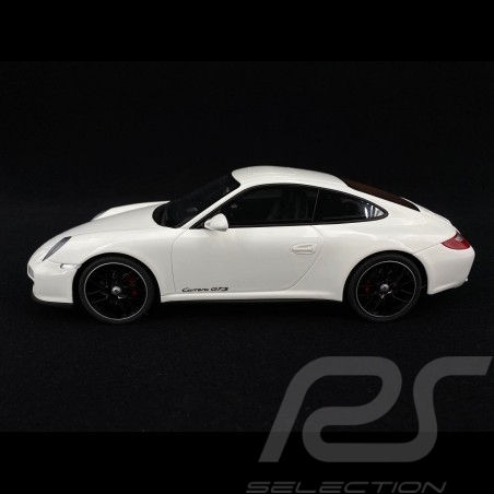 Porsche 911 Carrera GTS Type 997 mark II White 1/18 GT Spirit GT287