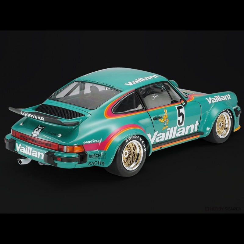 Tamiya 12056 1/12 Porsche 934 Vaillant