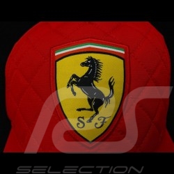 Casquette Ferrari emblème écusson rouge