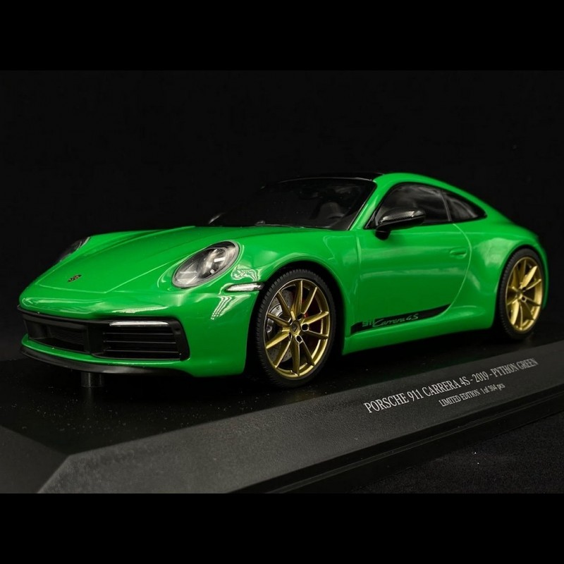 Porsche 911 Carrera 4S type 992 2019 python green 1/18 Minichamps 155067325