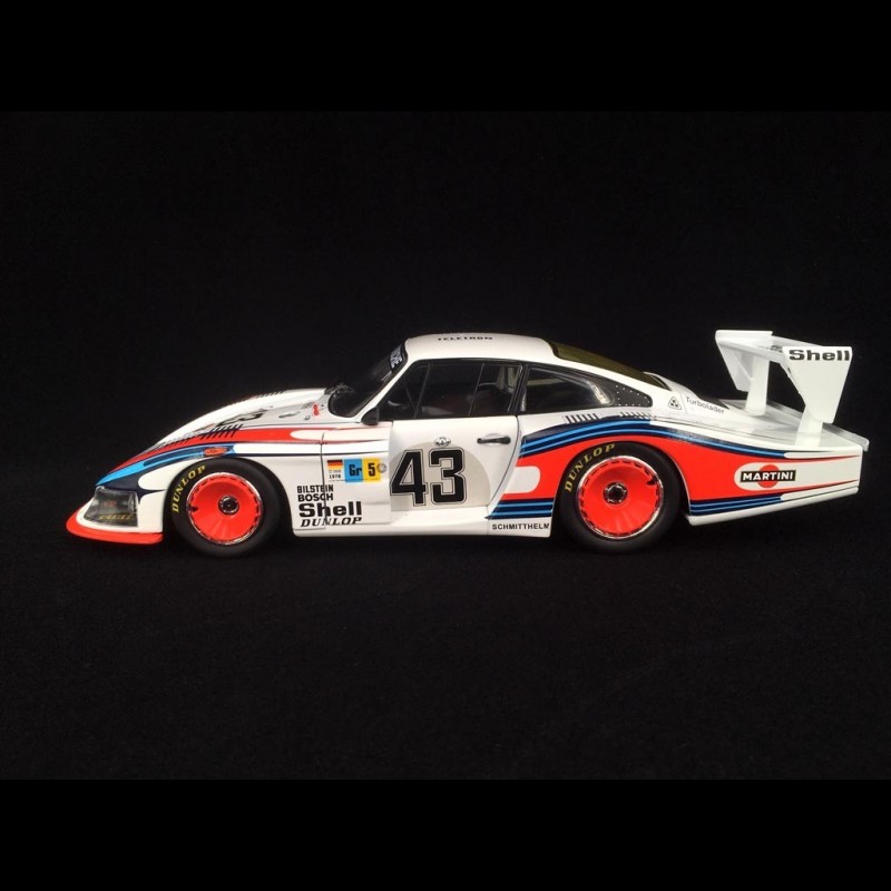 Porsche 935/78 n° 43 'Moby Dick' Martini Le Mans 1978 1/18 Solido