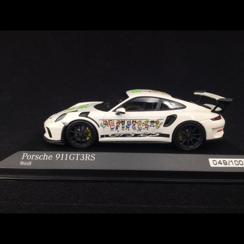 Porsche 911 GT3 RS 2018 White Black Minichamps 413067033