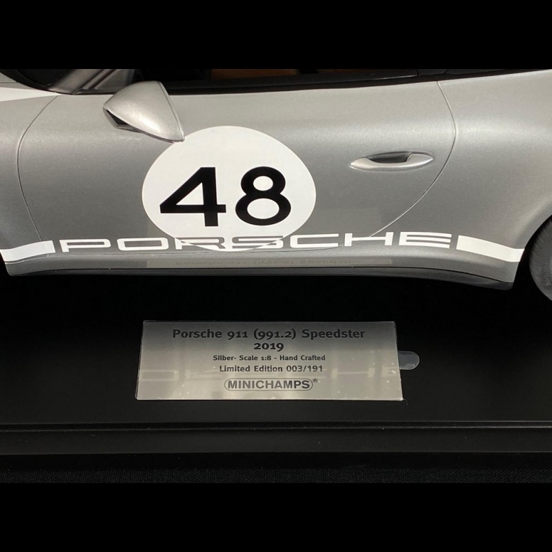 Porsche 911 Speedster 2019 red (Minichamps) 1:43