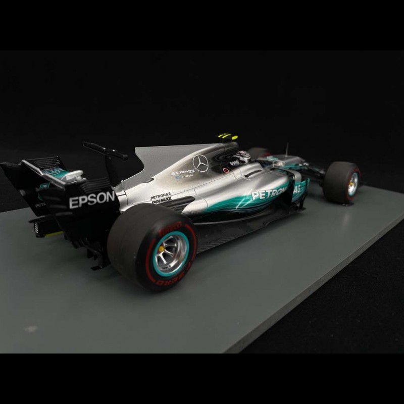 Valtteri Bottas Mercedes Benz AMG Petronas F1 n° 77 Winner GP Russia 2017  1/18 Spark 18S301