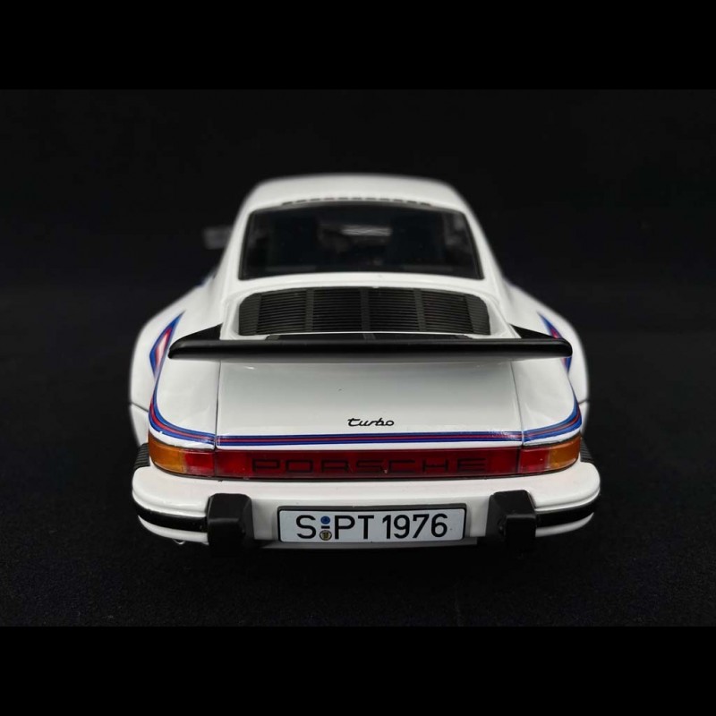 Porsche 911 (930) Turbo 3.0 1976 weiß/Martini KK Scale 180572 1:18