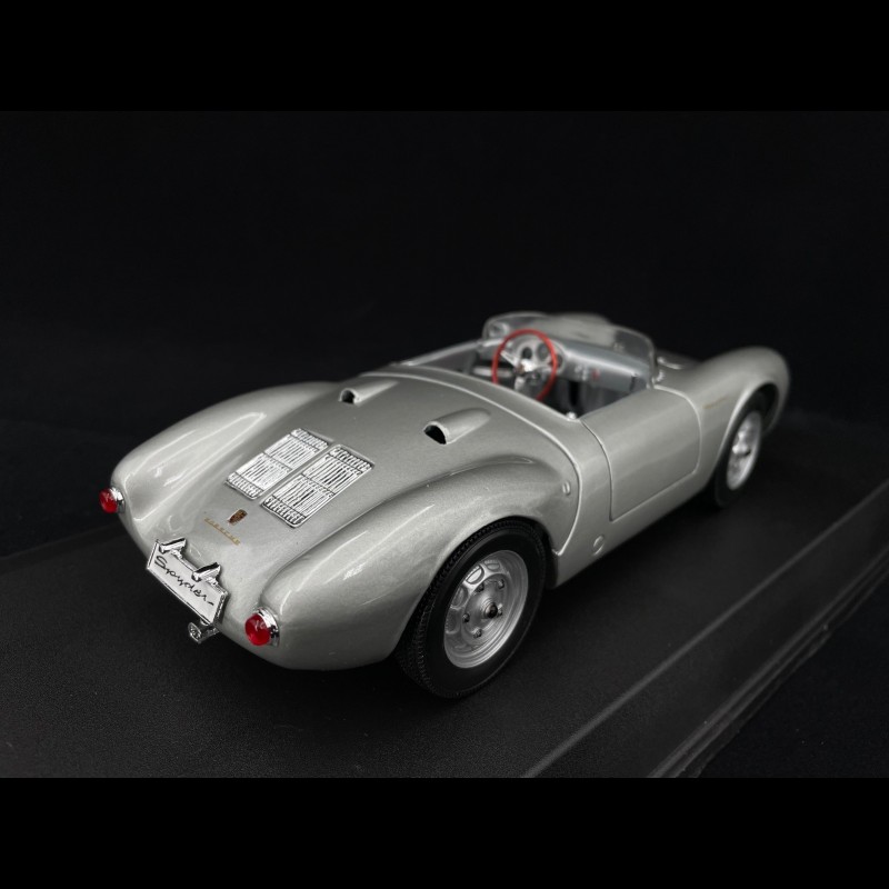 Porsche 550 A Spyder grey 1/18 Maisto 31843