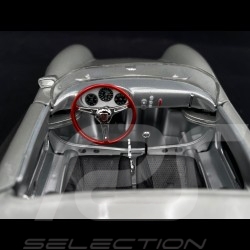 Porsche 550 A Spyder grey 1/18 Maisto 31843