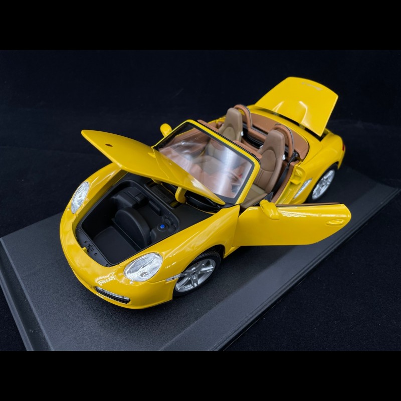 Porsche Boxster S 987 jaune 1/18 Maisto 31123