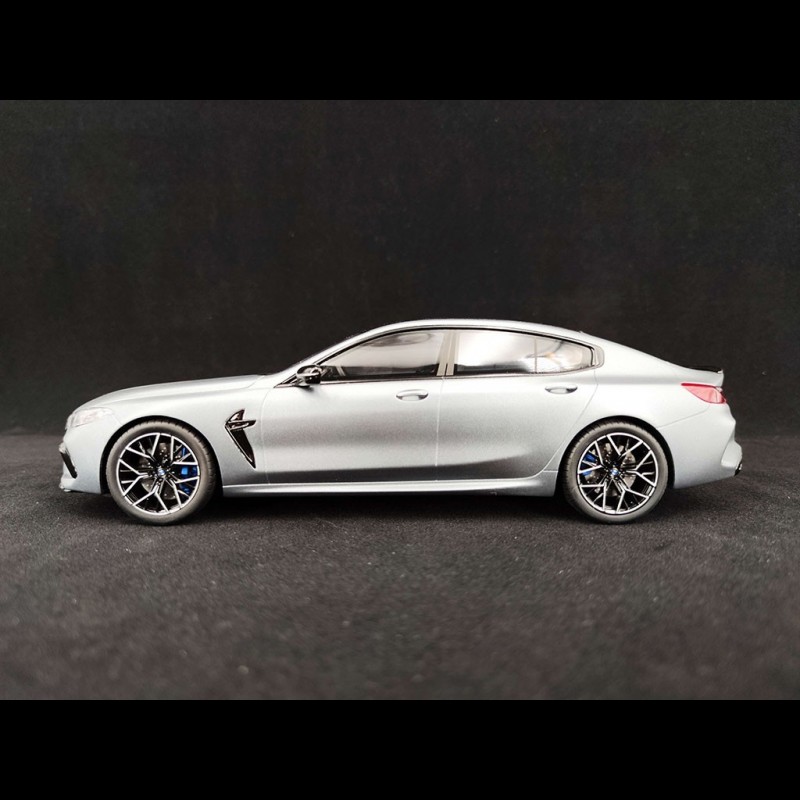 BMW M8 Gran Coupe Competition 2020 Gefrorener Eisblau Metallic 1 