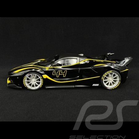 Ferrari FXX-K n° 44 Black Yellow 1/18 Bburago 16907B