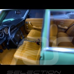 Mercedes-Benz 200 1973 Green 1/18 Norev 183774