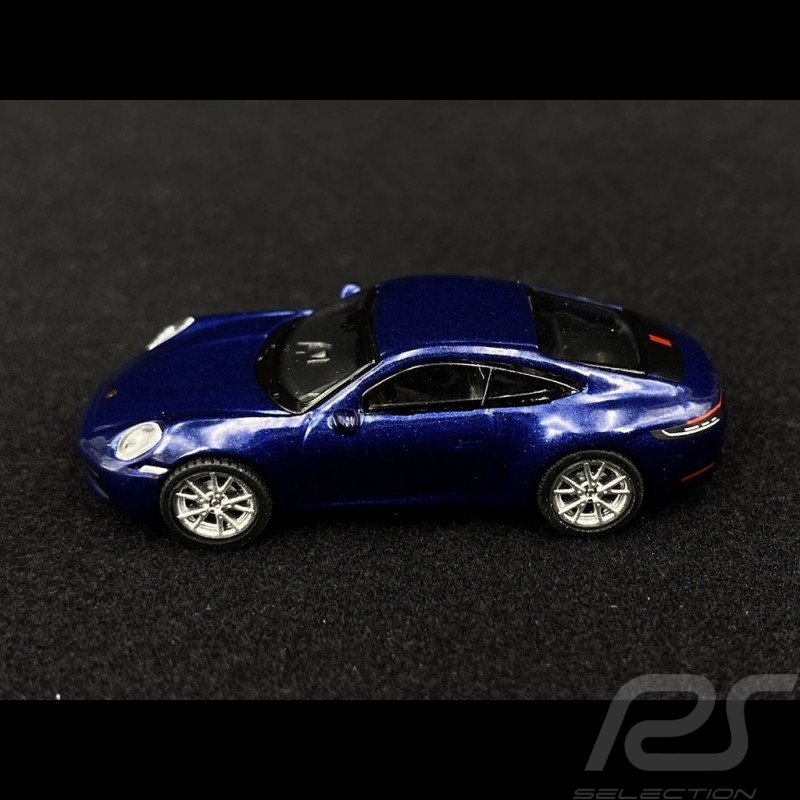 Porsche 911 Turbo S type 992 gentian blue 1/87 Schuco 452653200