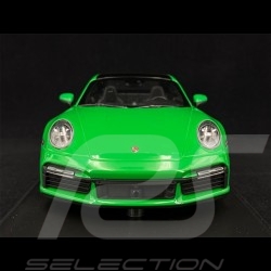 Porsche 911 Turbo S Type 992 2020 Python Green 1/18 Minichamps 153069077 - Limited Edition