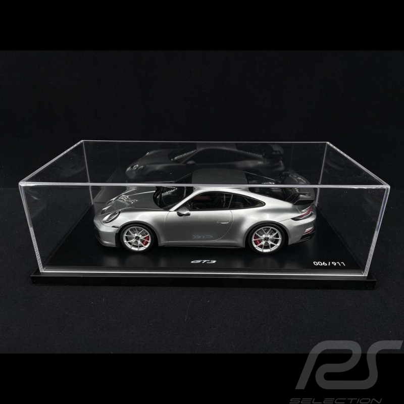 Porsche 911 GT3 type 992 2021 gris GT métallisé Silber Silver 1/18 Spark WAP0211490M003