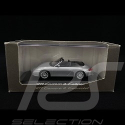 Porsche 911 Carrera 4 Cabriolet type 996 1997 silver grey 1/43 Minichamps WAP02008412