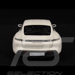 Porsche Taycan Turbo S 2019 blanc Carrara 1/24 Bburago 21098W