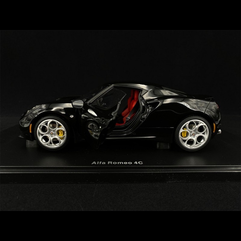 ALFA ROMEO 4C gris argent silver 1/18 AUTOART 70187 voiture