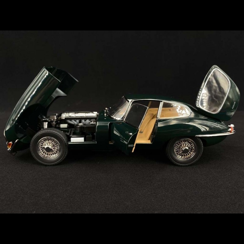 Jaguar E Type RHD 1961 British Racing Green 1/18 Kyosho KYO8954G0
