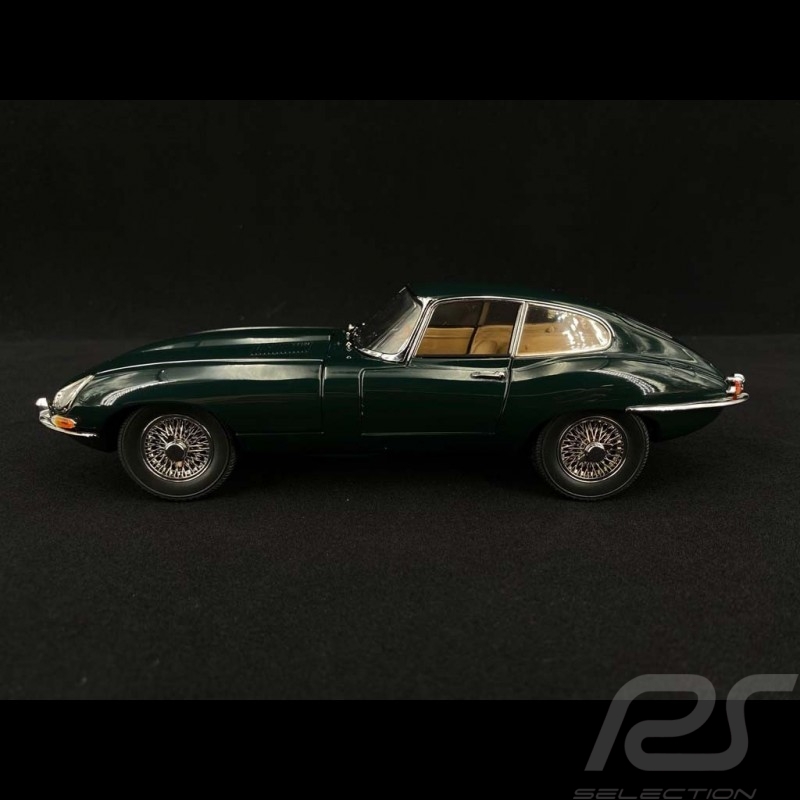 Jaguar E Typ RHD 1961 British Racing Grün 1/18 Kyosho KYO8954G0