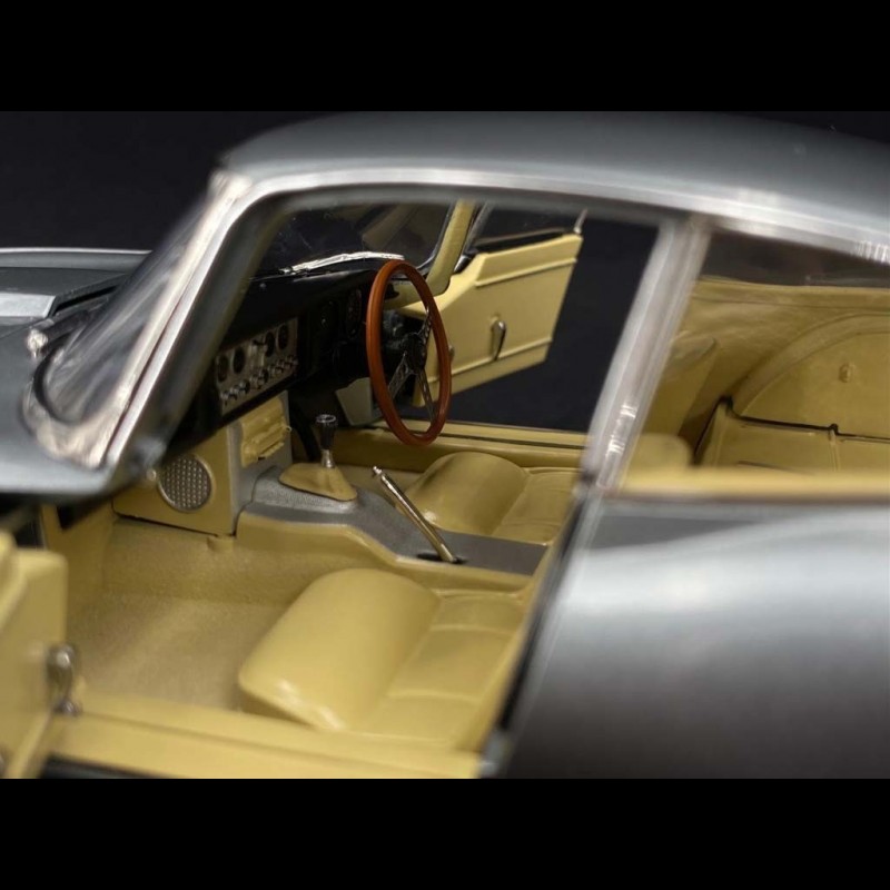 Solido - Facel Vega 1962, blau (4516) - 1:43 (Gebraucht) in Winterthur für CHF 2.5 – mit