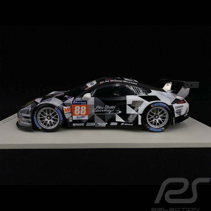 Porsche 911 RSR typ 991 n° 88 24h Le Mans 2015 Abu Dhabi-Proton 1/18 Spark 18S197