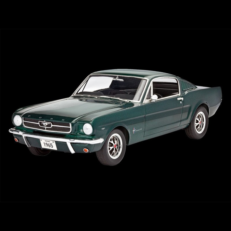 marque generique - Revell Maquette de Voiture 1?: 24?1965 Ford Mustang 2 +  2 Fastback Reproduction à l'échelle 1?: 24, Niveau 4, Copie fidèle de  l?Origine, avec Beaucoup de détails, 07065. 