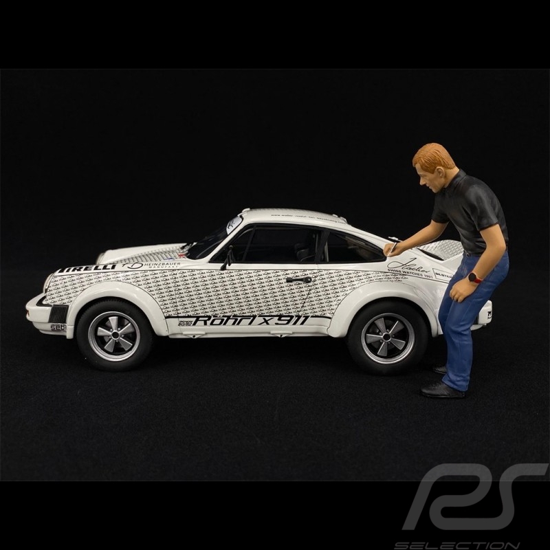 Porsche 911 Walter Röhrl x 911 Diez Classic with figurine 1/18 Schuco 450024900