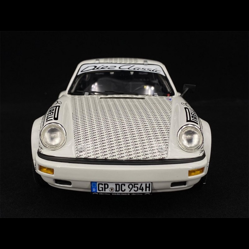 Schuco Pro R18 1/18 Porsche 911 - Walter Röhrl - Diez Classic 1982 - Collection