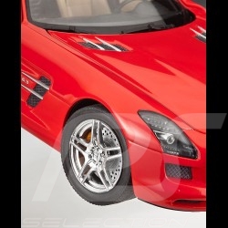 Maquette kit montage model Mercedes - Benz SLS AMG à coller et peindre 1/24 Revell 07100