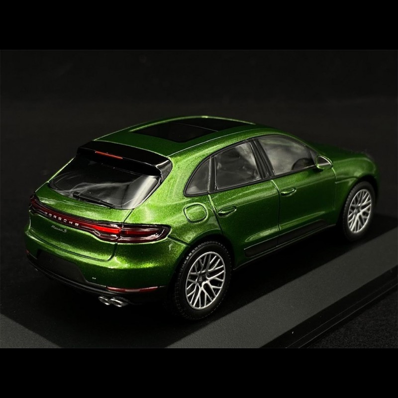 Porsche Macan Grun