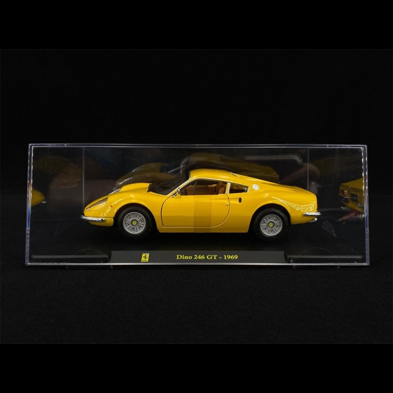 Ferrari Dino 246 GT 1969 Yellow 1/24 Bburago
