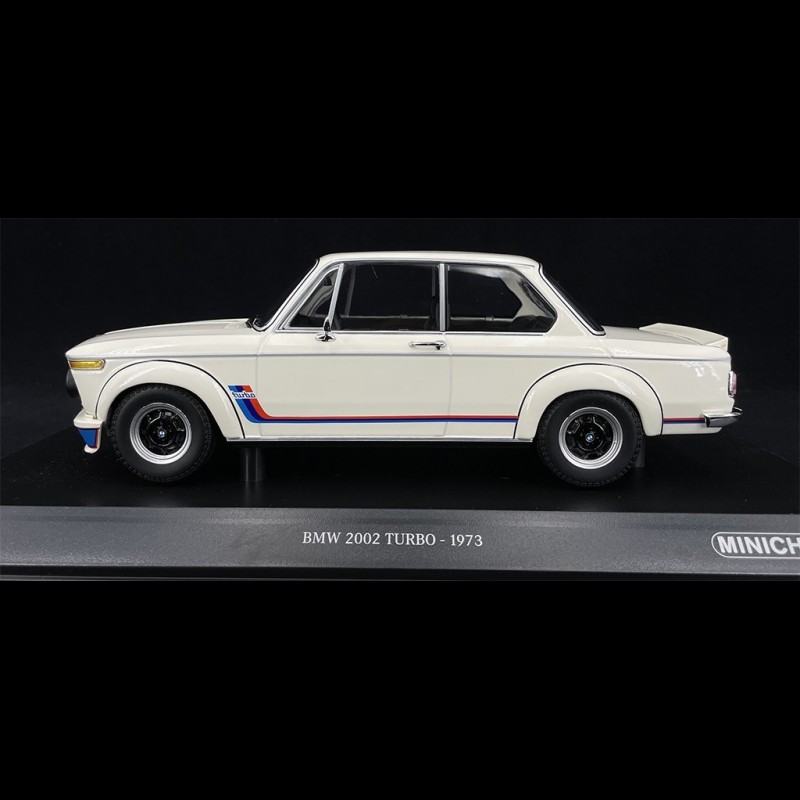 BMW 2002 Turbo 1973 White 1/18 Minichamps 155026200