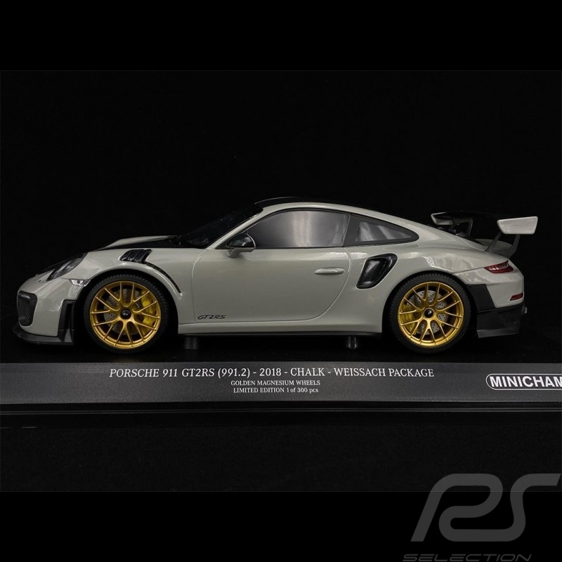 Porsche 911 GT2 RS type 991 2018 chalk grey Pack Weissach 1/18