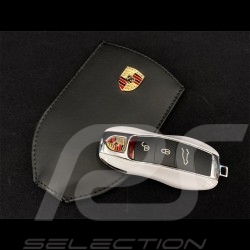 Porte-clés cuir blanc écusson métal gris 