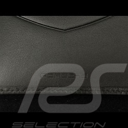 Porte-clés cuir blanc écusson métal gris 