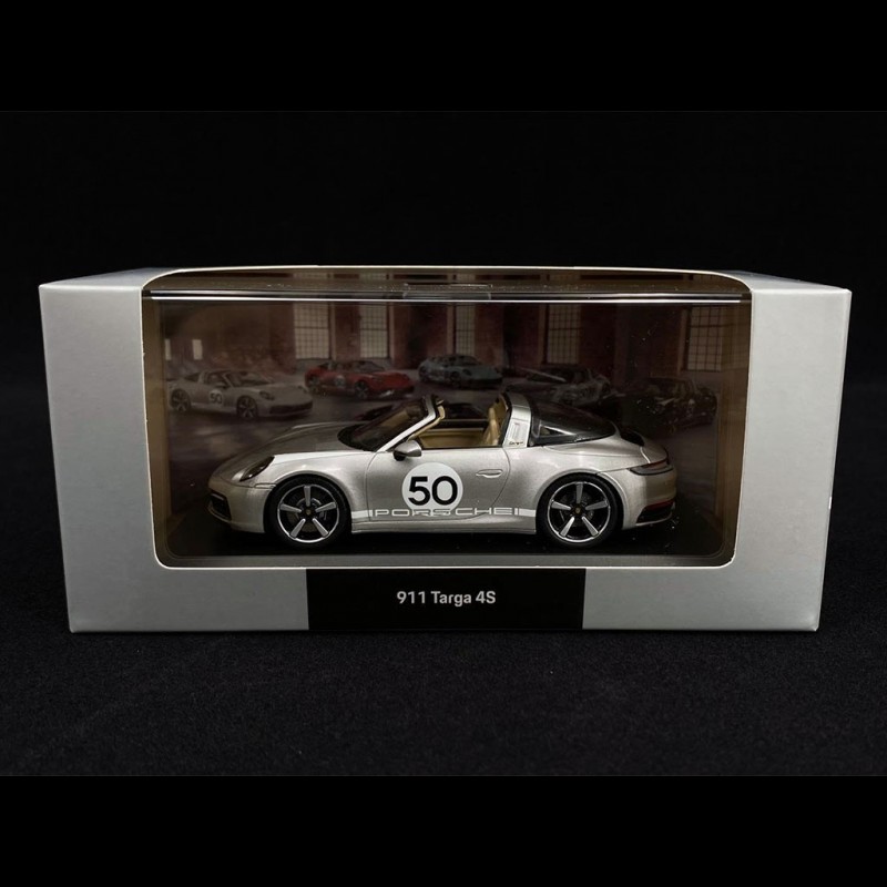 Porsche 911 Targa Heritage 4S Type 992 n° 50 GT Silver grey
