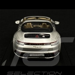 Porsche 911 / 992 Targa 4S n° 50 Gris argent GT Siver Silbergrau Heritage Special Edition 1/43 Spark WAP0209200NM7Z