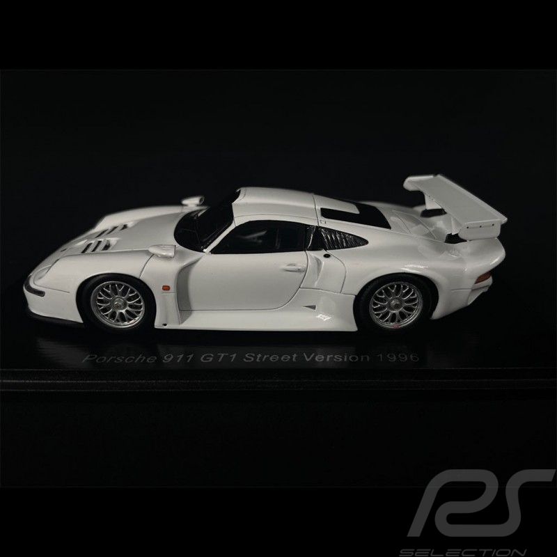 porsche-911-gt1-street-version