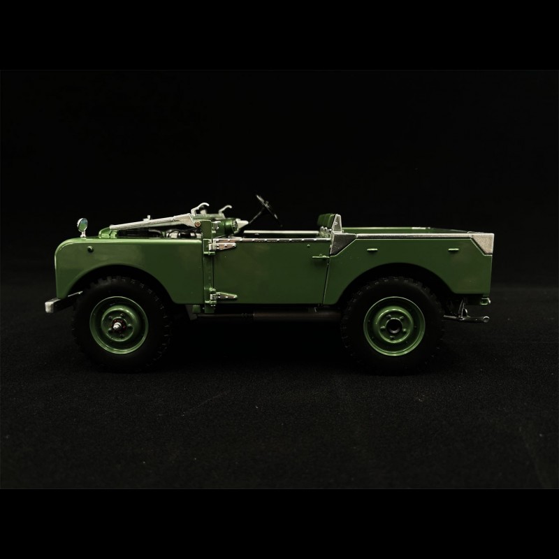 land-rover-1948-green-1-18-