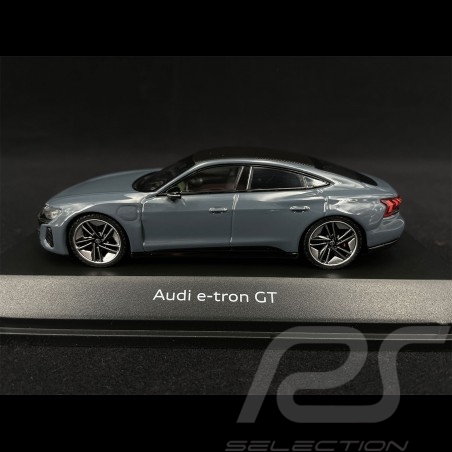 Audi e-tron GT RS 2020 Gris Kemora 1/43 Spark 5012120031