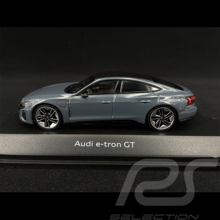 Audi e-tron GT RS 2020 Kemora grey 1/43 Spark 5012120031
