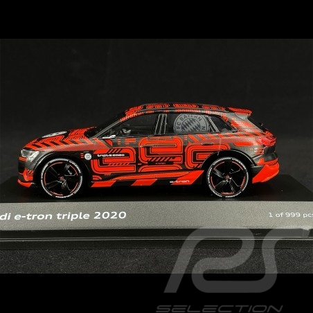 Audi e-tron triple FC Bayern München 2020 Noir / Rouge 1/43 Spark 5012120231