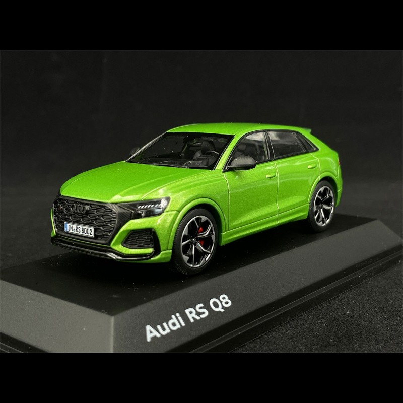 Audi Sport特注1/43 Audi RS Q8 Java Green 2020-07-2317-12-