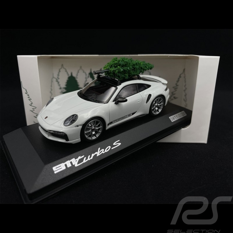 Porsche 911 Turbo S Type 992 2021 Blanc Grand Prix avec sapin de Noël 1/43 Minichamps WAP0208110NTBS