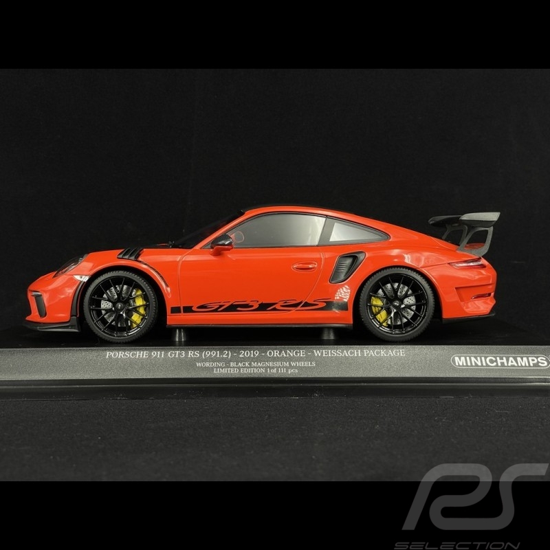 Porsche 911 Type 991.2 GT3 RS 2019 Lava Orange Weissach Package 1/18 Minichamps 153068226
